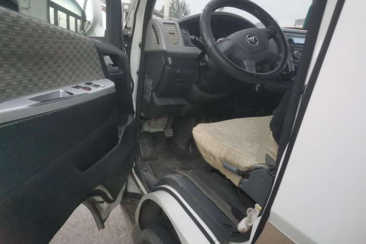 Used Foton Scenic G7 2015 2.0L Commercial Version Short Wheelbase High Roof 4Q20M Driver Seat