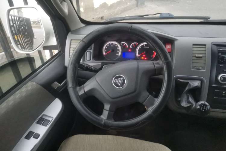 Used Foton Scenic G7 2015 2.0L Commercial Version Short Wheelbase High Roof 4Q20M Steering Wheel