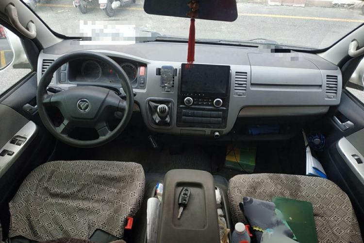 Used Foton Scenic G7 2016 2.0L Commercial Version Long Wheelbase High Roof – 4Q20M Interior 2