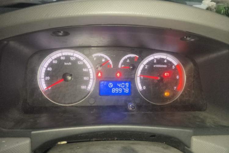 Used Foton Scenic G7 2016 2.0L Commercial Version Long Wheelbase High Roof – 4Q20M Instrument Cluster
