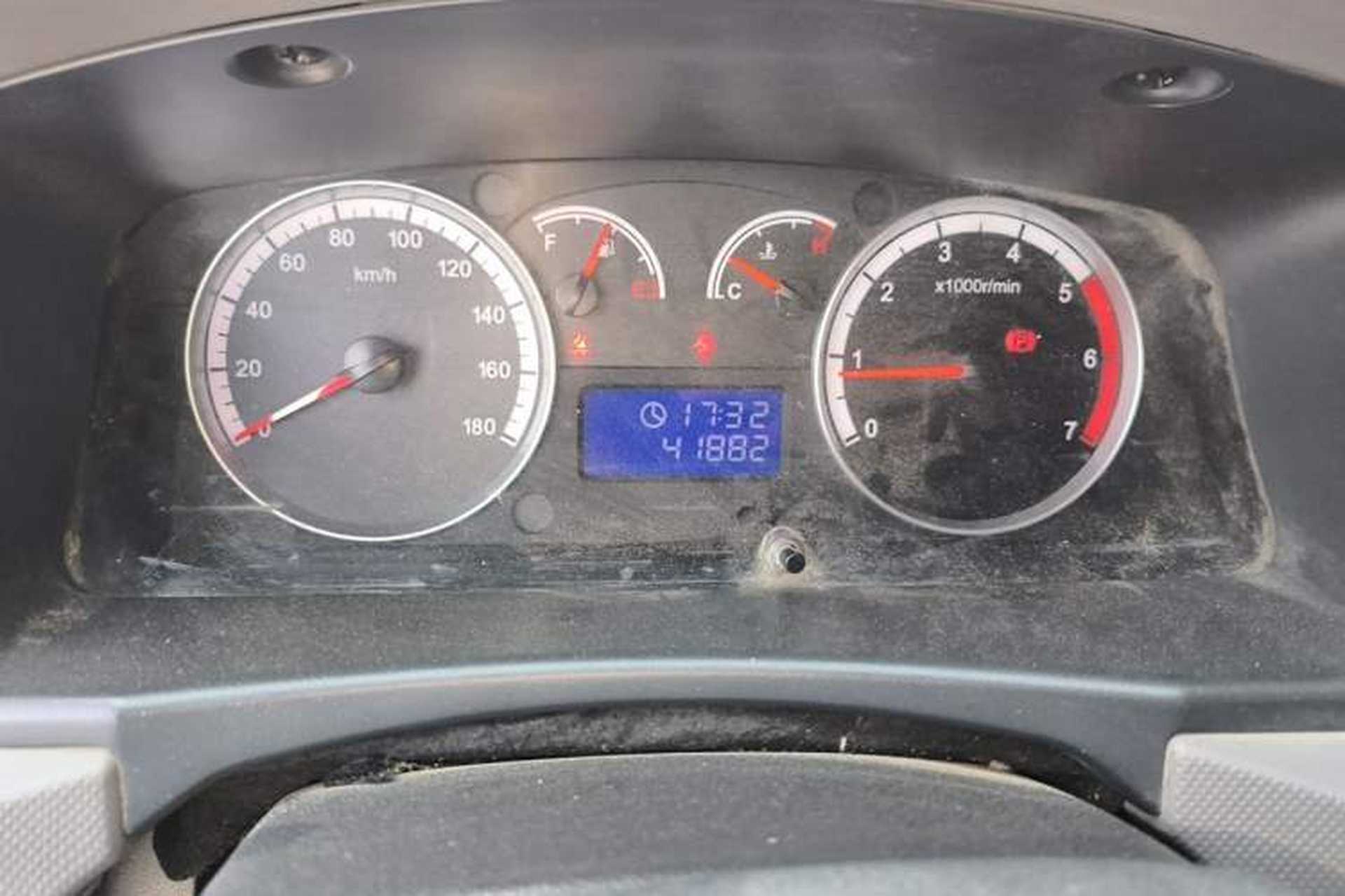 Used Foton Scenic G7 2016 2.0L Commercial Version Long Wheelbase High Roof – 4Q20M Instrument Cluster