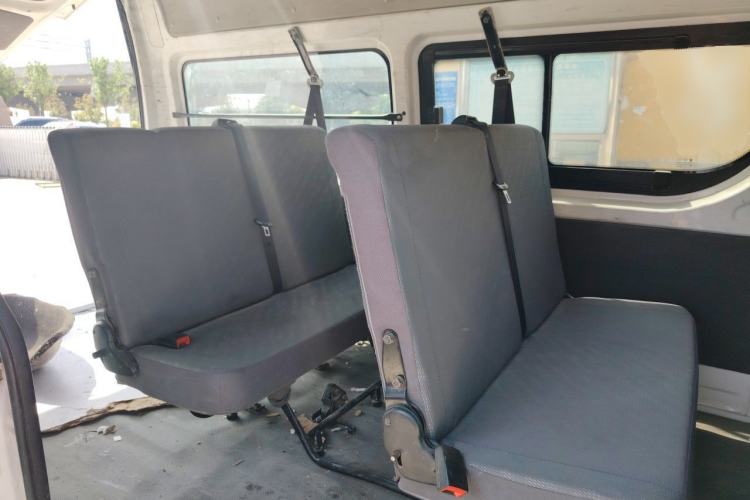 Used Foton Scenic G7 2016 2.0L Commercial Version Short Wheelbase High-Roof 4Q20M Left Rear Seat