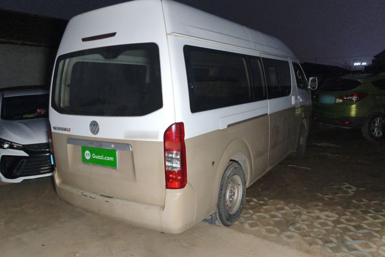 Used Foton Scenic G7 2016 2.0L Commercial Version Long Wheelbase High Roof – 4Q20M Rear Right 45 Deg
