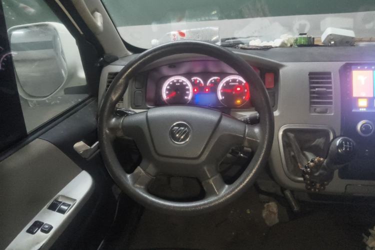 Used Foton Scenic G7 2016 2.0L Commercial Version Long Wheelbase High Roof – 4Q20M Steering Wheel