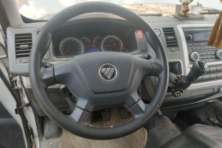 Used Foton Scenic G7 2016 2.0L Commercial Version Long Wheelbase High Roof – 4Q20M Audio And AC Panel