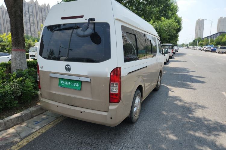 Used Foton Scenic G7 2016 2.0L Commercial & Travel Version Short Wheelbase High Roof – 4Q20M Rear Right 45 Deg