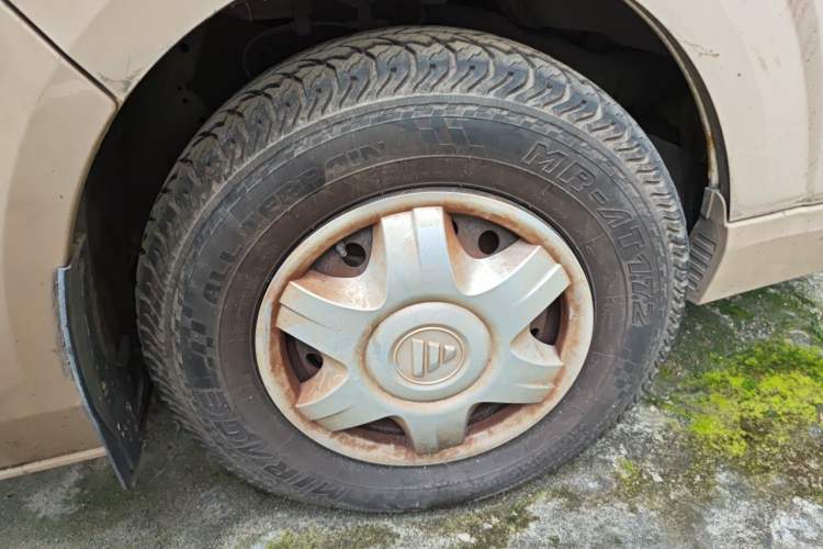 Used Foton Scenic G7 2016 2.0L Commercial Version Short Wheelbase High-Roof 4Q20M Right Front Wheel Hub