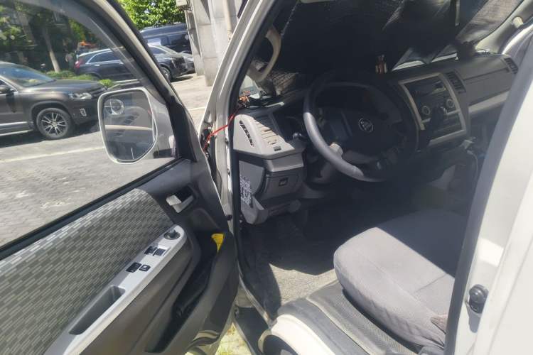 Used Foton Scenic G7 2016 2.0L Commercial Version Short Wheelbase High-Roof 4Q20M Driver Seat