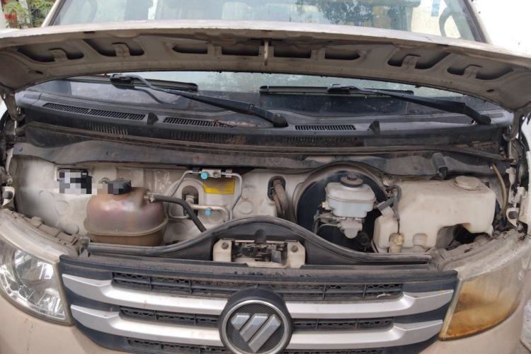 Used Foton Scenic G7 2016 2.0L Commercial Version Short Wheelbase High-Roof 4Q20M Engine Bay