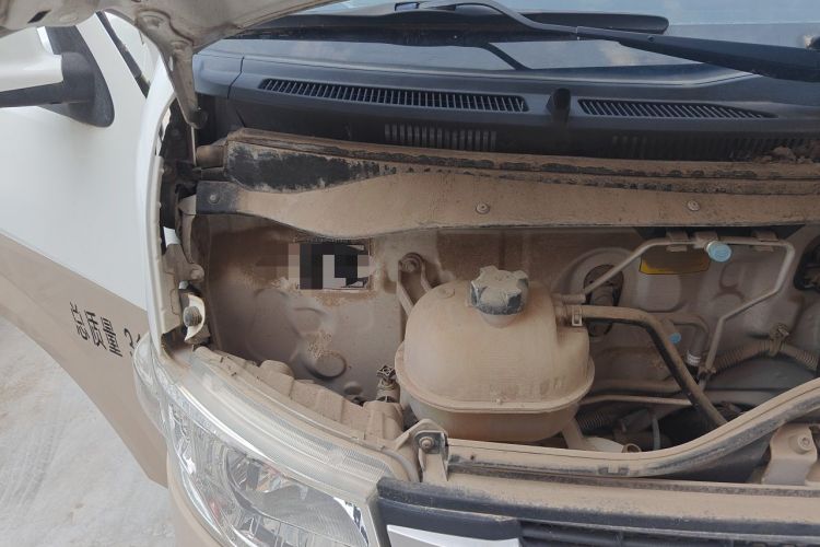 Used Foton Scenic G7 2016 2.0L Commercial Version Long Wheelbase High Roof – 4Q20M Engine Bay Right
