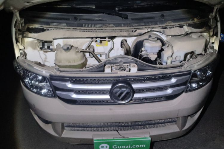 Used Foton Scenic G7 2016 2.0L Commercial Version Long Wheelbase High Roof – 4Q20M Engine Bay