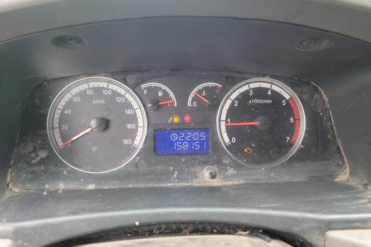 Used Foton Scenic G7 2016 2.0L Commercial Version Long Wheelbase High Roof – 4Q20M Instrument Cluster