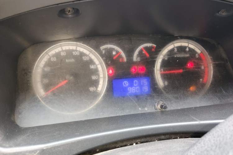 Used Foton Scenic G7 2016 2.0L Commercial Version Long Wheelbase High Roof – 4Q20M Instrument Cluster