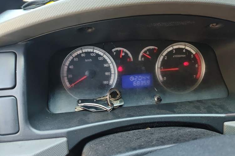 Used Foton Scenic G7 2016 2.0L Commercial Version Long Wheelbase High Roof – 4Q20M Instrument Cluster