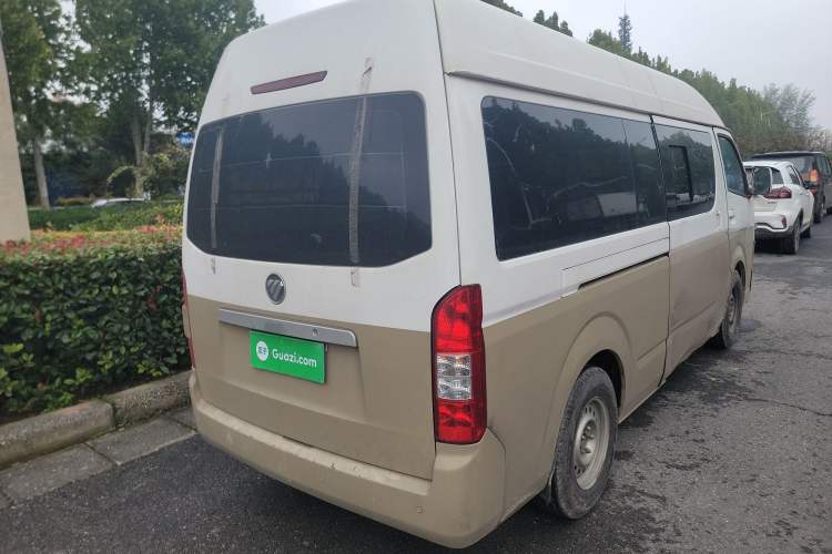 Used Foton Scenic G7 2016 2.0L Commercial Version Long Wheelbase High Roof – 4Q20M Rear Right 45 Deg