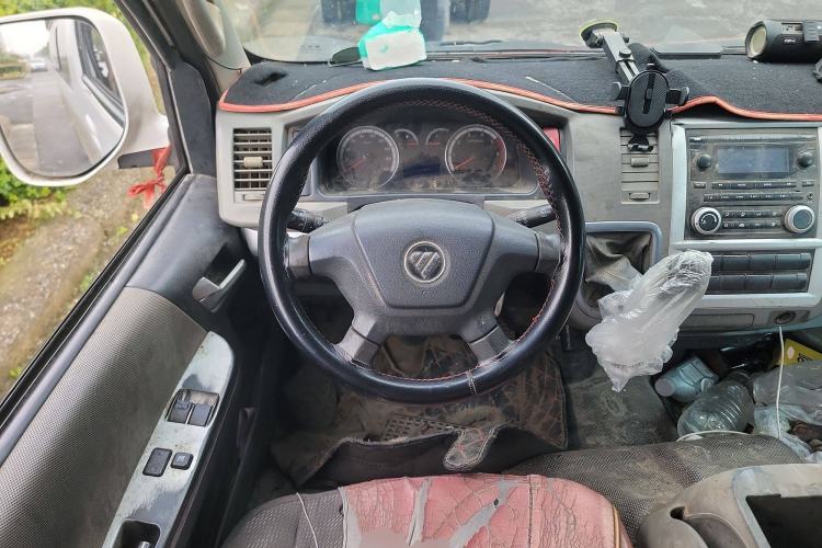 Used Foton Scenic G7 2016 2.0L Commercial Version Long Wheelbase High Roof – 4Q20M Steering Wheel