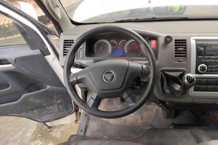 Used Foton Scenic G7 2016 2.0L Commercial Version Short Wheelbase High-Roof 4Q20M Steering Wheel