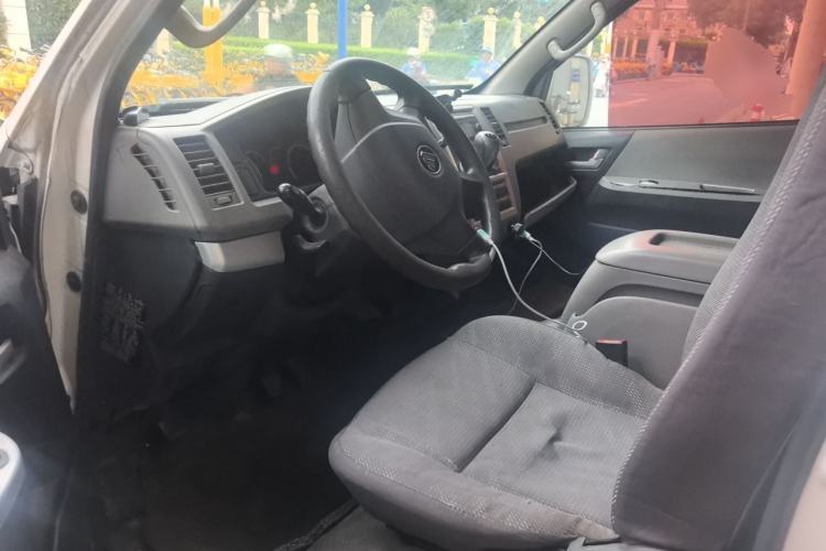 Used Foton Scenic G7 2017 2.0L Long-Wheelbase Commercial Van High Roof 6-Seater 4Q20M Driver Seat
