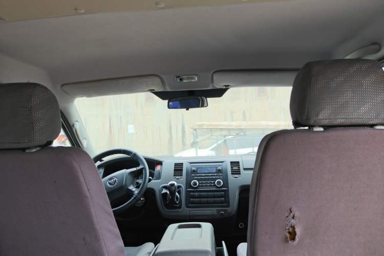 Used Foton Scenic G7 2017 2.0L Short-Wheelbase Commercial Van Flat Roof 6-Seater 4Q20M Headliner