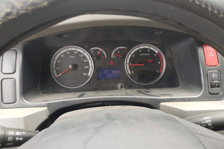 Used Foton Scenic G7 2017 2.0L Long-Wheelbase Commercial Van High Roof 2 Seats 4Q20M Instrument Cluster