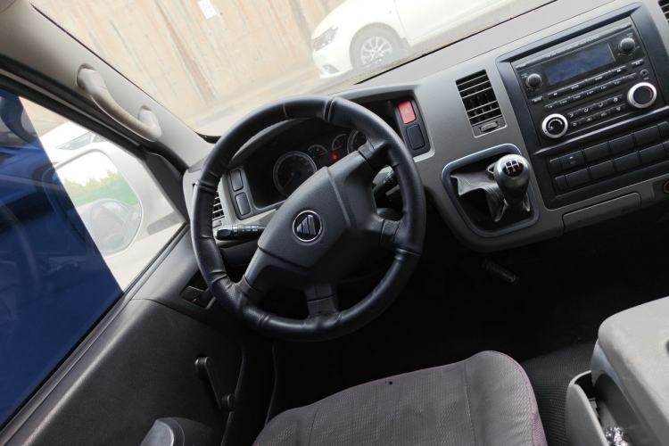 Used Foton Scenic G7 2017 2.0L Short-Wheelbase Commercial Van Flat Roof 6-Seater 4Q20M Steering Wheel