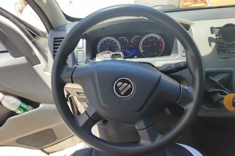 Used Foton Scenic G7 2017 2.0L Long-Wheelbase Commercial Van High Roof 6-Seater 4Q20M Steering Wheel