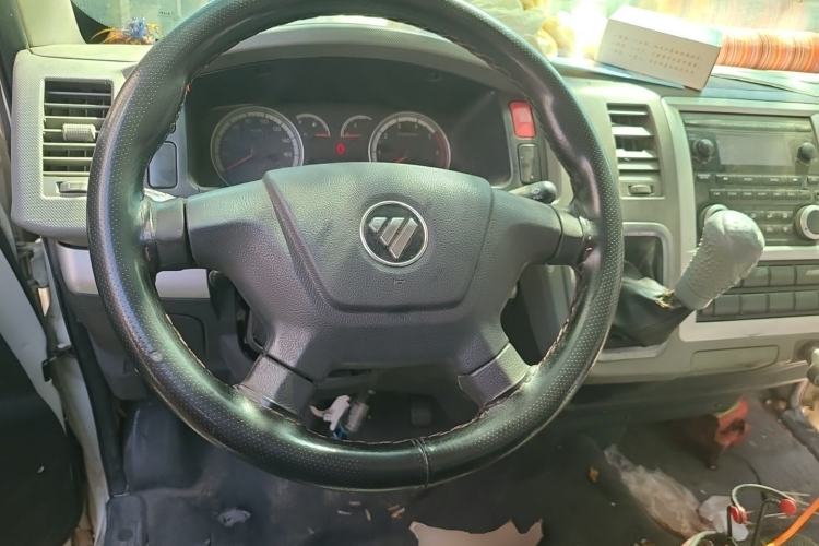 Used Foton Scenic G7 2017 2.0L Long-Wheelbase Commercial Van High Roof 2 Seats 4Q20M Steering Wheel