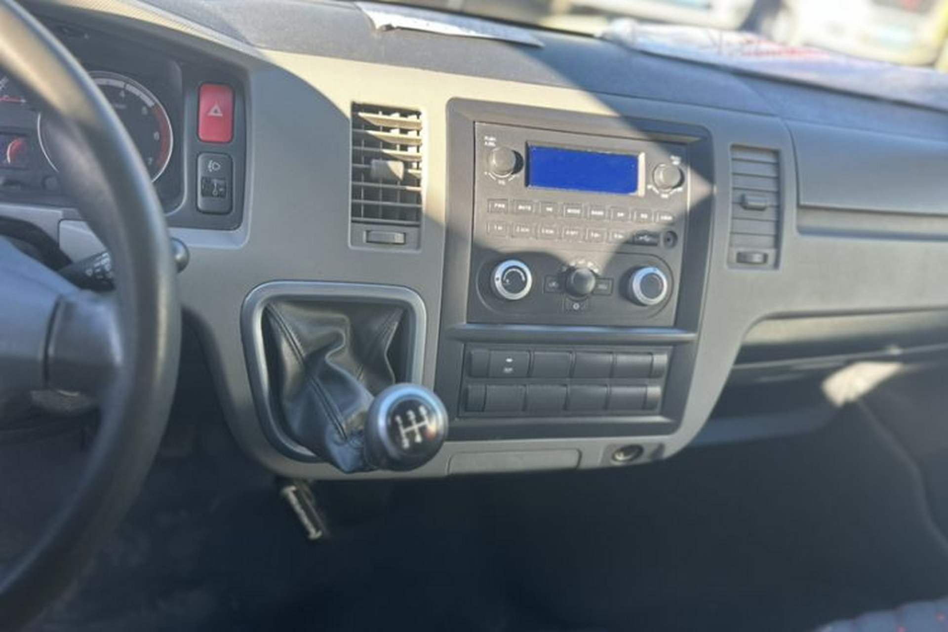 Used Foton Scenic G7 2017 2.0L Long-Wheelbase Commercial Van High Roof 2 Seats 4Q20M Gear Lever