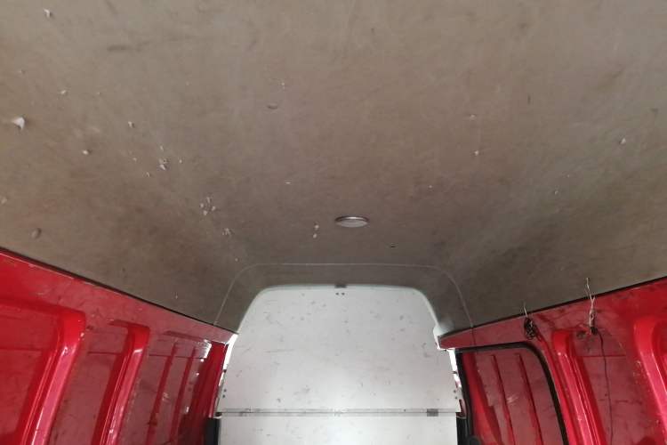 Used Foton Scenic G7 2017 2.0L Long-Wheelbase Commercial Van High Roof 2 Seats 4Q20M Headliner