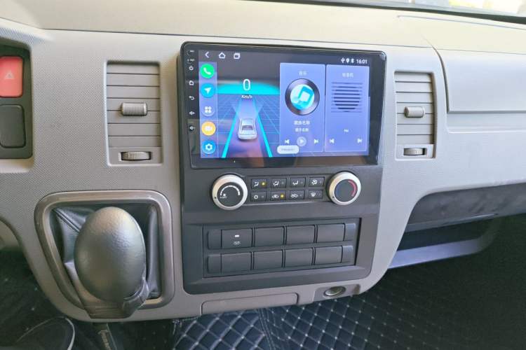 Used Foton Scenic G7 2017 2.0L Long-Wheelbase Commercial Van High Roof 6-Seater 4Q20M Audio And AC Panel