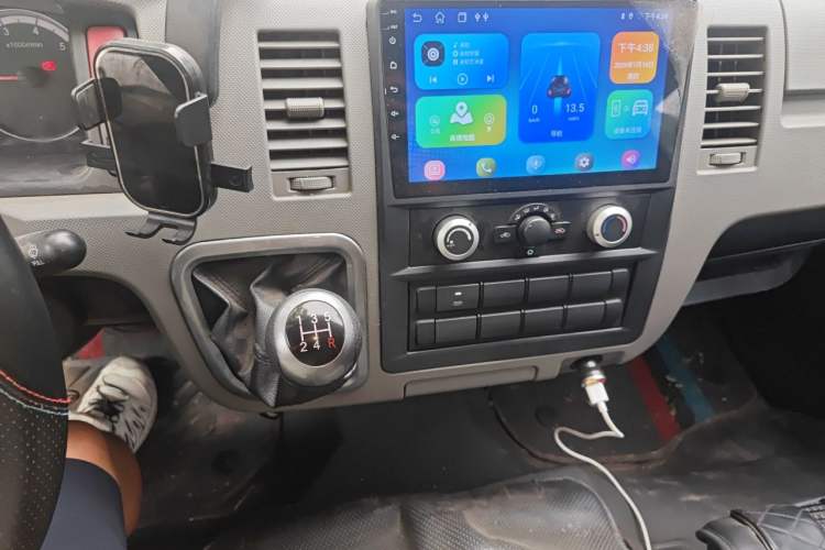 Used Foton Scenic G7 2017 2.0L Short-Wheelbase Commercial Van High-Roof 2-Seater 4Q20M Audio And AC Panel