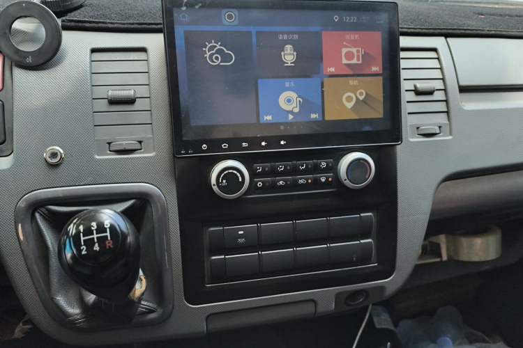 Used Foton Scenic G7 2017 2.0L Long-Wheelbase Commercial Van High Roof 6-Seater 4Q20M Audio And AC Panel