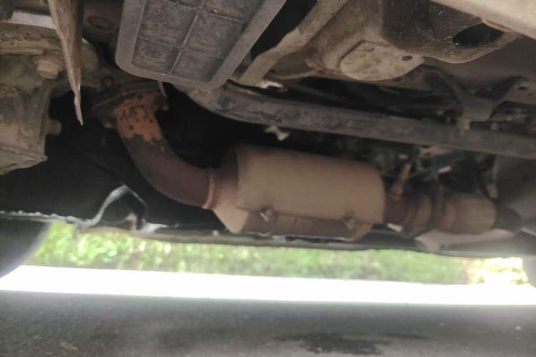 Used Foton Scenic G7  Chassis Front Left