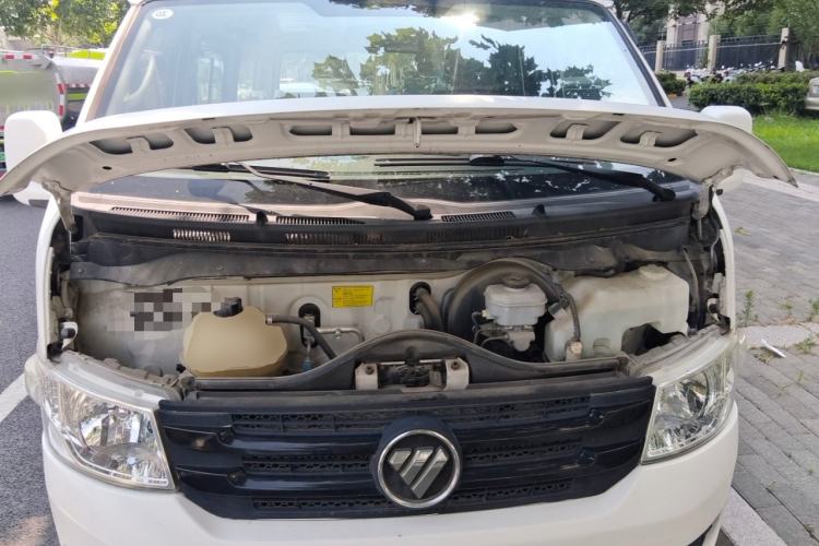 Used Foton Scenic G7 2017 2.0L Short-Wheelbase Commercial Van Flat Roof 6-Seater 4Q20M Engine Bay