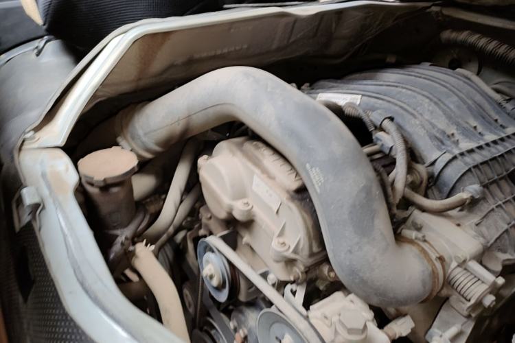 Used Foton Scenic G7  Engine Bay Right