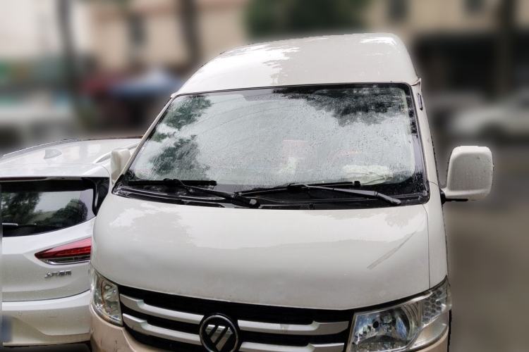 Used Foton Scenic G7 2017 2.0L Short-Wheelbase Commercial Van High Roof 6-Seater 4Q20M Front