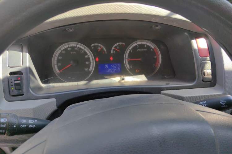 Used Foton Scenic G7 2017 2.0L Long-Wheelbase Commercial Van High Roof 2 Seats 4Q20M Instrument Cluster