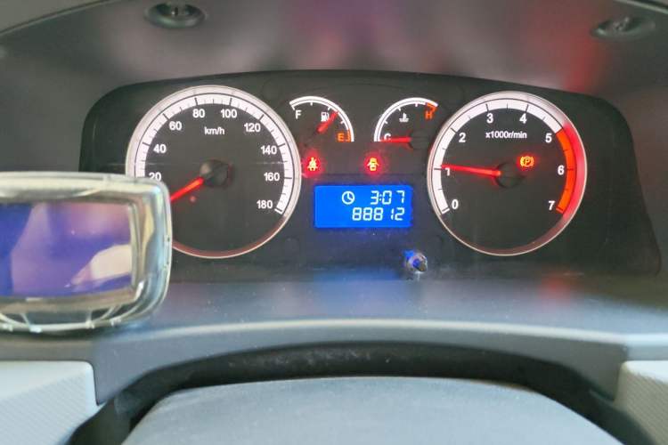 Used Foton Scenic G7 2017 2.0L Long-Wheelbase Commercial Van High Roof 6-Seater 4Q20M Instrument Cluster