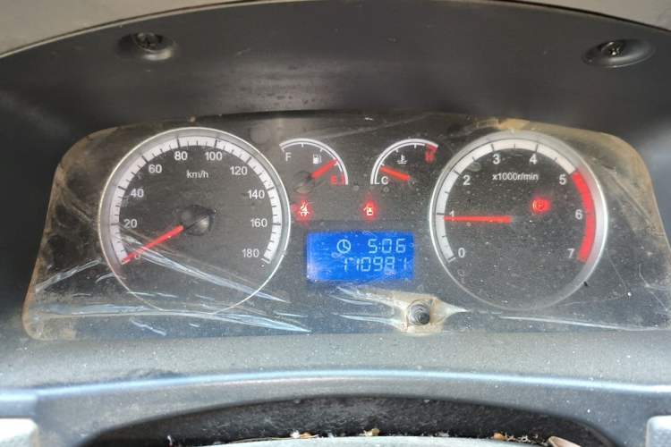 Used Foton Scenic G7 2017 2.0L Long-Wheelbase Commercial Van High-Roof Version 4 Seats 4Q20M Instrument Cluster