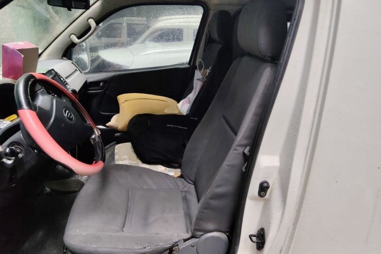 Used Foton Scenic G7 2017 2.0L Short-Wheelbase Commercial Van High Roof 6-Seater 4Q20M Left Front Seat