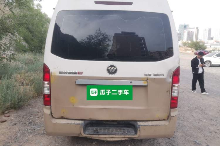 Used Foton Scenic G7 2017 2.0L Long-Wheelbase Commercial Van High Roof 6-Seater 4Q20M Rear