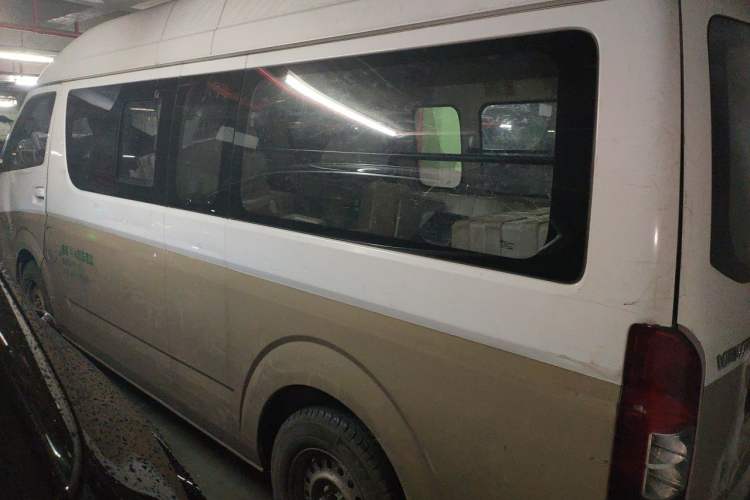 Used Foton Scenic G7 2017 2.0L Long-Wheelbase Commercial Van High Roof 6-Seater 4Q20M Rear Left 45 Deg
