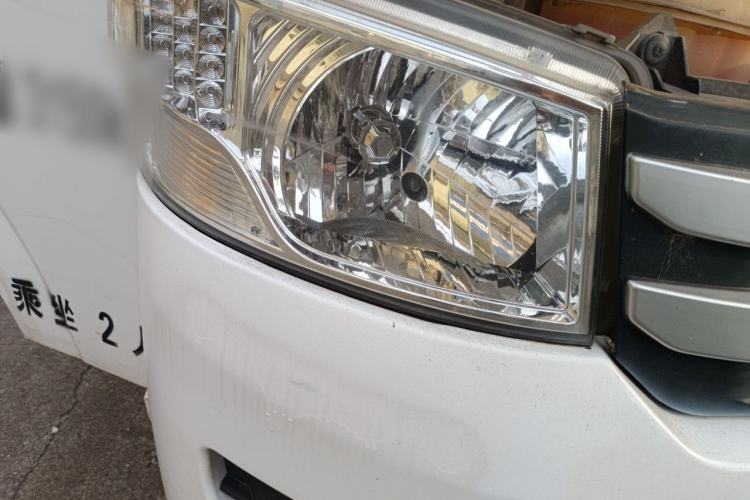 Used Foton Scenic G7  Right Front Headlight