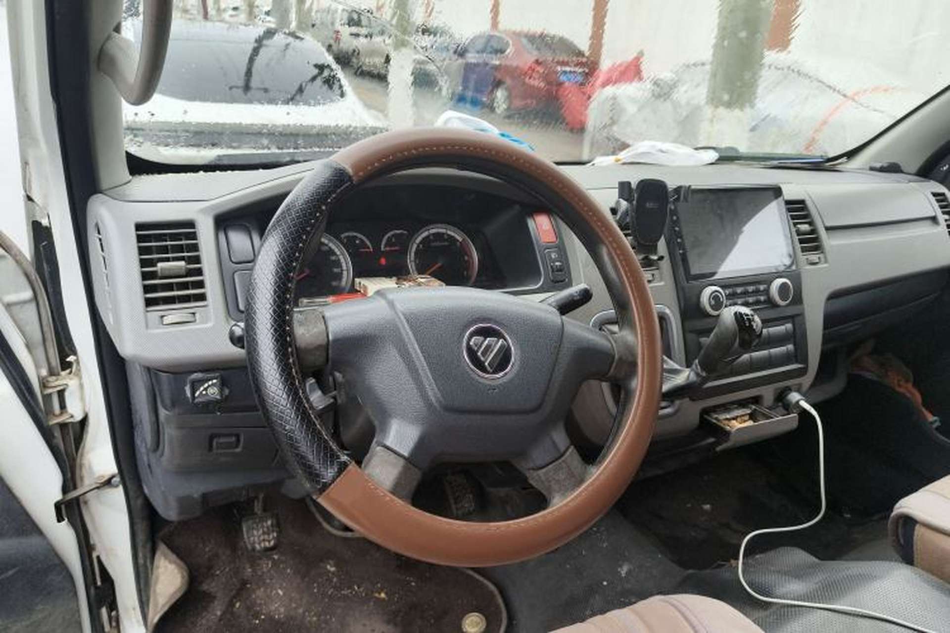 Used Foton Scenic G7 2017 2.0L Short-Wheelbase Commercial Van High-Roof 2-Seater 4Q20M Steering Wheel