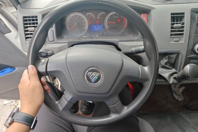 Used Foton Scenic G7 2017 2.0L Short-Wheelbase Commercial Van Flat Roof 6-Seater 4Q20M Steering Wheel