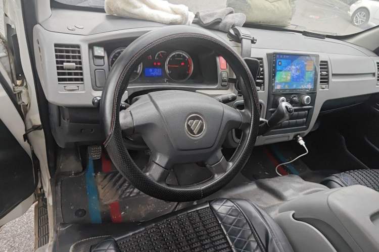 Used Foton Scenic G7 2017 2.0L Short-Wheelbase Commercial Van High-Roof 2-Seater 4Q20M Steering Wheel