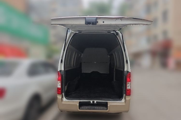 Used Foton Scenic G7 2017 2.0L Long-Wheelbase Commercial Van High Roof 2 Seats 4Q20M Trunk