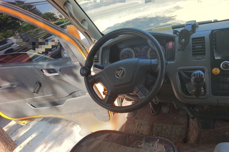 Used Foton Scenic G7 2017 2.0L Long-Wheelbase Commercial Van High Roof 2 Seats 4Q20M Steering Wheel