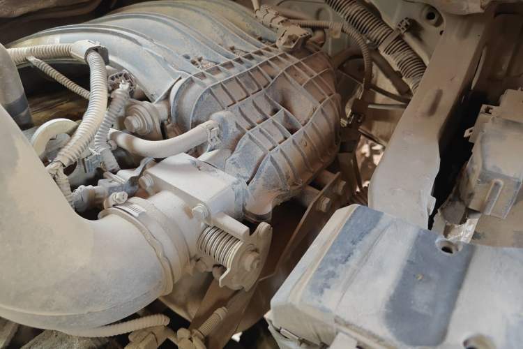 Used Foton Scenic G7  Engine Bay Left