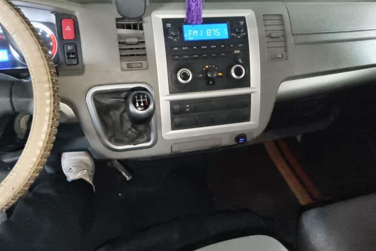 Used Foton Scenic G7 2019 2.4L Long Wheelbase High-Roof 2-Seater China VI 4K22D4M Audio And AC Panel